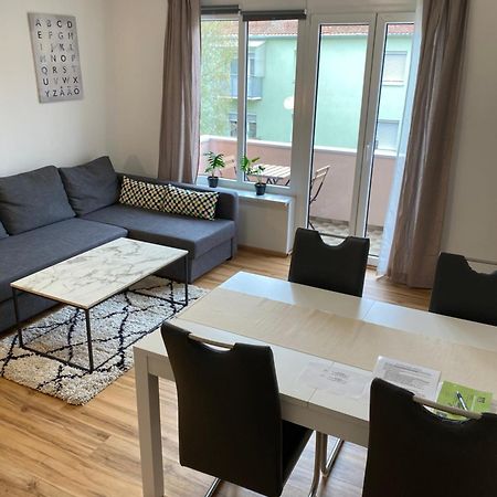 Charming Flat In A Quiet Central Location Graz Exterior photo